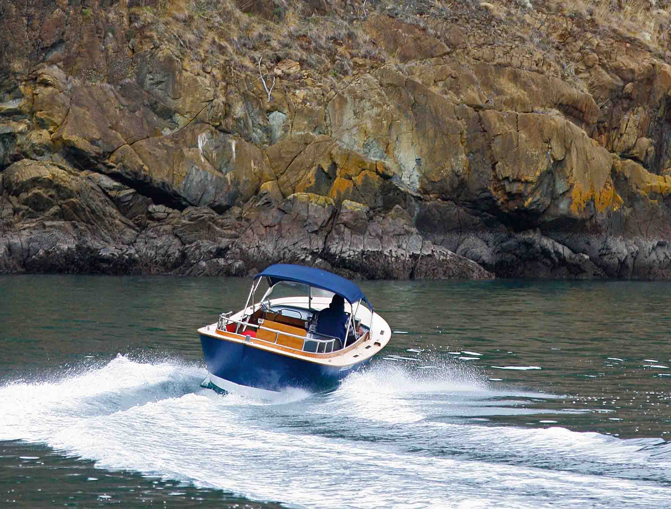 Offshore Racing Boats